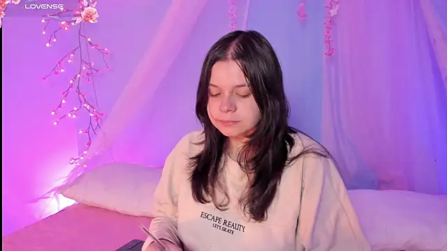 Mey moon online show from July 2026 03:13:01 AM