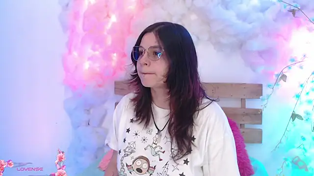 Mey moon online show from February 2025 09:18:02 PM