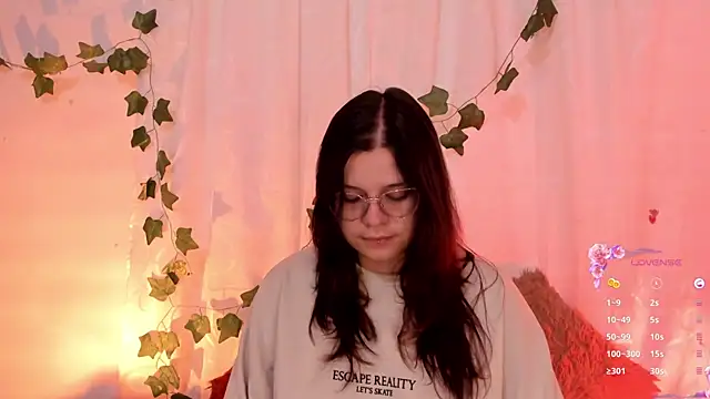 Mey moon online show from March 2025 03:13:02 AM