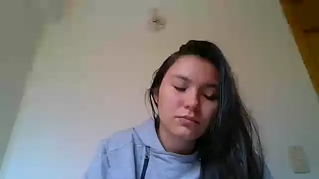 Snapshot of _andygirl chatting on December 2024 06:37:02 PM andygirl online show from December 2024 06:37:02 PM