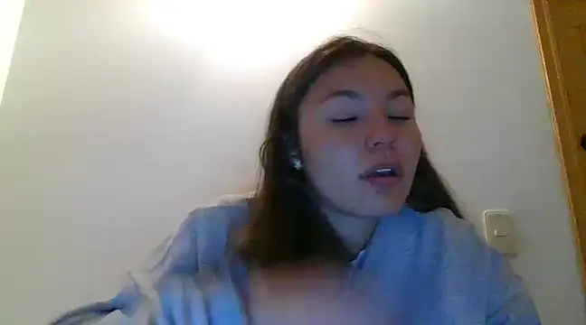Snapshot of _andygirl chatting on March 2025 05:38:01 AM andygirl online show from March 2025 05:38:01 AM