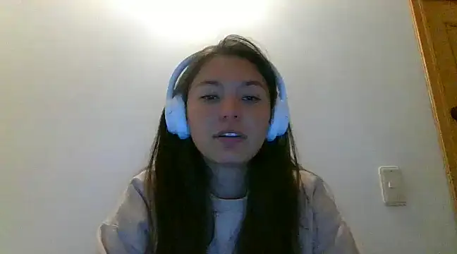Snapshot of _andygirl chatting on March 2025 01:08:02 AM andygirl online show from March 2025 01:08:02 AM