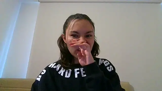  andygirl online show from May 2026 09:51:02 PM