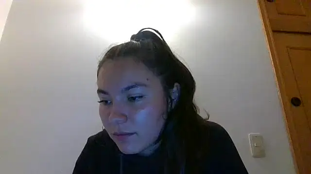Snapshot of _andygirl chatting on February 2025 12:14:02 AM andygirl online show from February 2025 12:14:02 AM