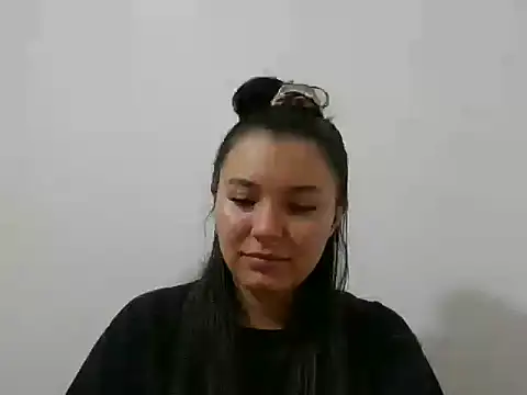 Snapshot of _andygirl chatting on October 2025 12:45:02 AM andygirl online show from October 2025 12:45:02 AM