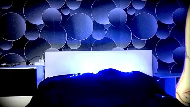 Snapshot of StephanieSweety chatting on October 2025 11:18:01 AM StephanieSweety online show from October 2025 11:18:01 AM