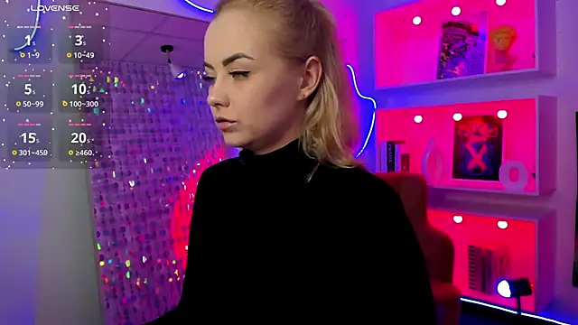 StephanieSweety online show from April 2026 05:54:01 PM