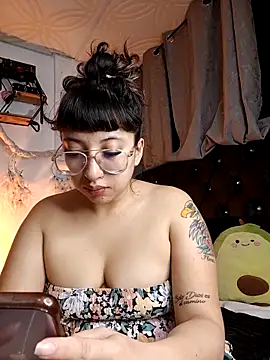 Piafisher1 online show from October 2025 01:15:01 AM