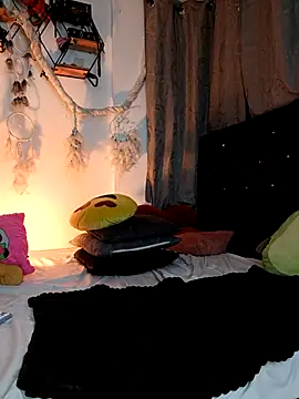 Piafisher1 online show from October 2025 01:16:02 AM