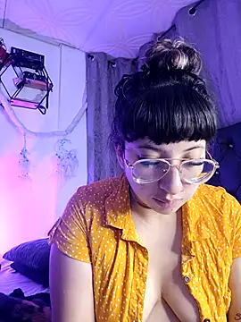 Piafisher1 online show from October 2025 01:18:01 AM