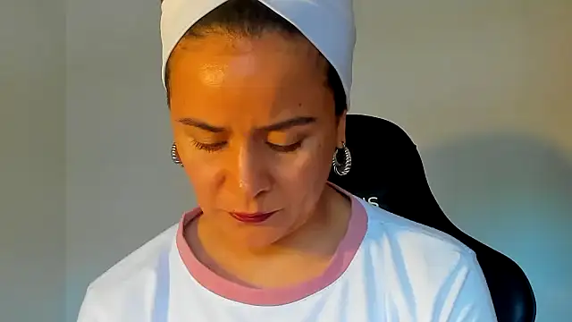 Sami Hotie1 online show from November 2025 09:29:01 PM