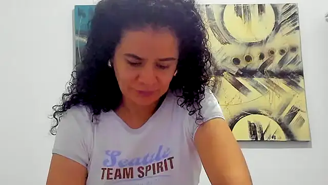 Sami Hotie1 online show from October 2025 05:25:02 PM