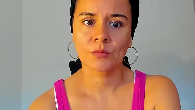 Sami Hotie1 online show from February 2026 10:30:01 PM