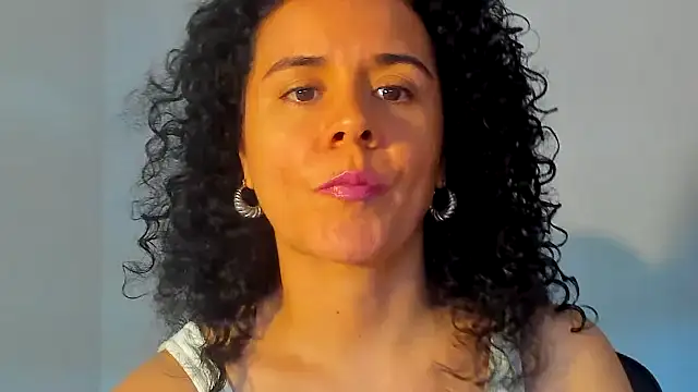 Sami Hotie1 online show from November 2025 09:19:02 PM