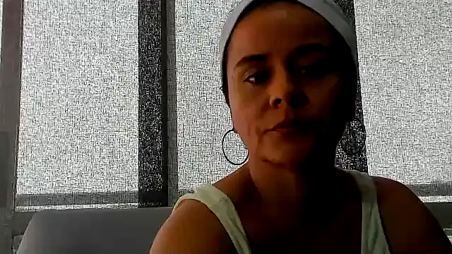 Sami Hotie1 online show from February 2026 10:05:01 PM