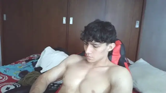 aresholland online show from November 2025 08:02:02 PM