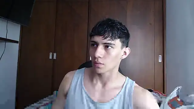 aresholland online show from March 2025 04:24:01 PM