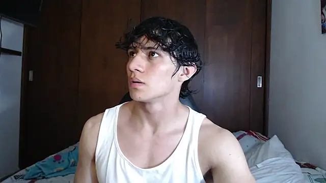 aresholland online show from February 2025 02:58:02 AM