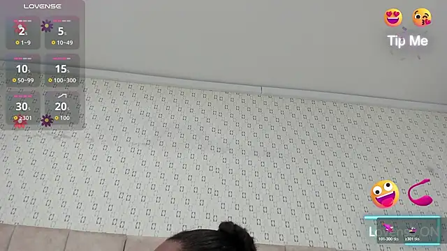 KiaraBrownn online show from October 2025 12:35:03 PM