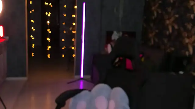 Snapshot of Blckmirrorr chatting on January 2025 12:55:01 PM Blckmirrorr online show from January 2025 12:55:01 PM