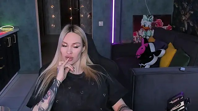 Blckmirrorr online show from February 2026 04:34:02 AM