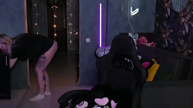 Blckmirrorr online show from March 2026 02:29:01 PM