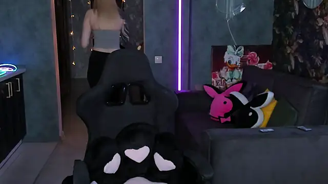 Blckmirrorr online show from February 2026 02:24:02 AM