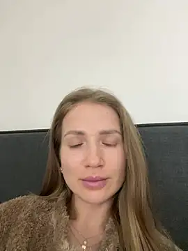 Snapshot of Miya_Nika chatting on January 2025 04:37:01 AM Miya Nika online show from January 2025 04:37:01 AM