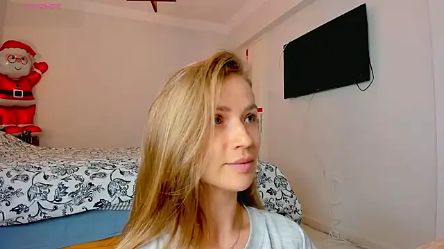 Snapshot of Miya_Nika chatting on January 2025 11:41:01 PM Miya Nika online show from January 2025 11:41:01 PM