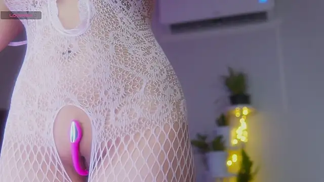 laybunny1 online show from April 2026 06:05:01 PM