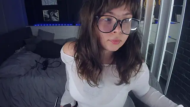 Mayayammy online show from September 2025 01:43:01 PM