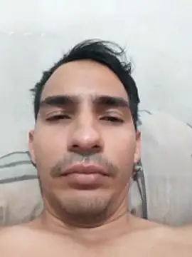 manuel202332 online show from April 2026 08:01:02 PM
