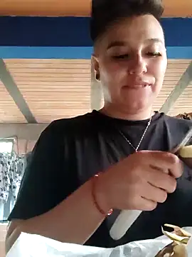 Snapshot of TamySweetness chatting on December 2025 12:26:01 PM TamySweetness online show from December 2025 12:26:01 PM