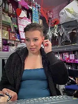 Snapshot of TamySweetness chatting on November 2025 04:12:01 PM TamySweetness online show from November 2025 04:12:01 PM