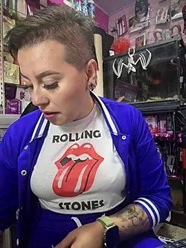 Snapshot of TamySweetness chatting on November 2025 08:58:02 PM TamySweetness online show from November 2025 08:58:02 PM