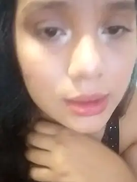 Snapshot of Lesliemilk5 chatting on November 2025 10:42:02 PM Lesliemilk5 online show from November 2025 10:42:02 PM