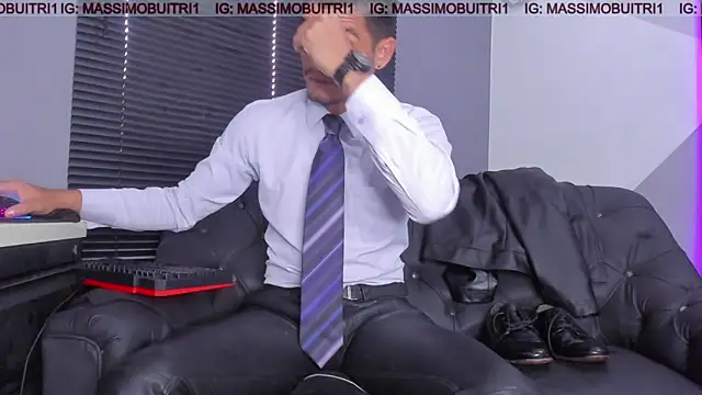 massimo g online show from March 2026 12:09:01 PM