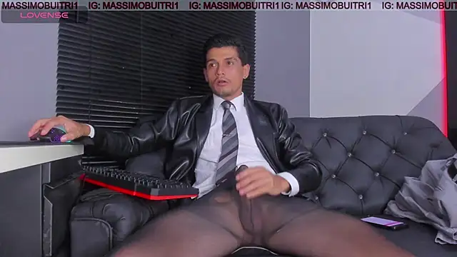 massimo g online show from April 2026 12:57:02 AM