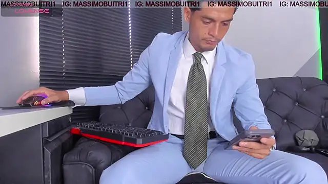 massimo g online show from July 2026 12:16:02 PM
