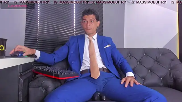 massimo g online show from May 2026 12:33:01 PM