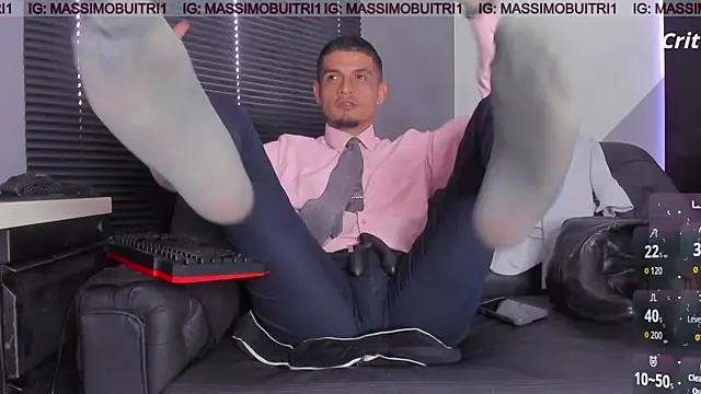 Snapshot of massimo_g chatting on February 2026 02:06:02 PM massimo g online show from February 2026 02:06:02 PM