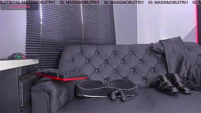massimo g online show from June 2026 06:50:01 PM