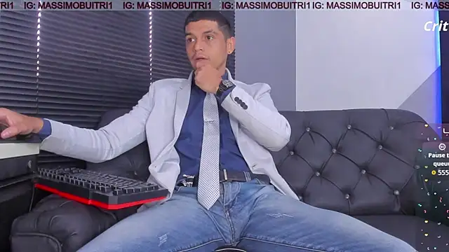 Snapshot of massimo_g chatting on February 2026 01:00:02 PM massimo g online show from February 2026 01:00:02 PM