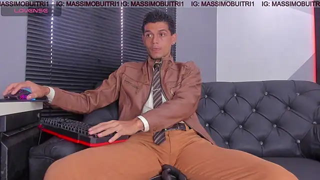 massimo g online show from April 2026 02:00:01 PM