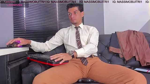 massimo g online show from July 2026 01:40:01 PM