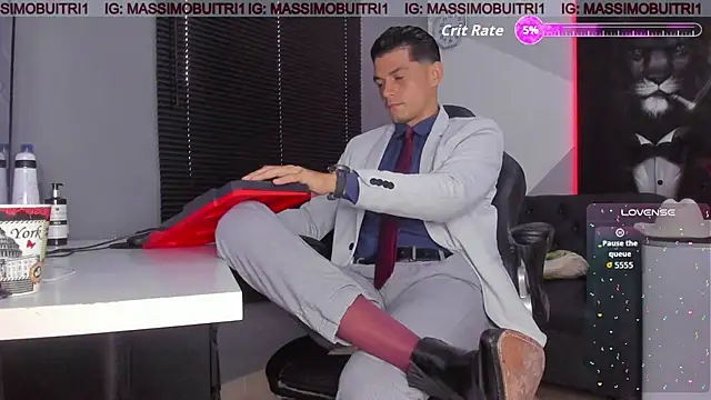 massimo g online show from October 2025 12:15:02 PM