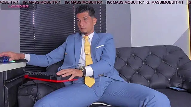 massimo g online show from June 2026 12:27:01 PM