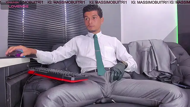 massimo g online show from July 2026 01:08:02 PM
