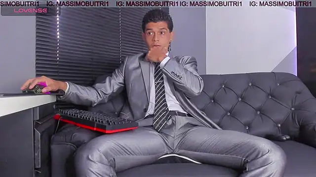 massimo g online show from May 2026 12:30:01 PM