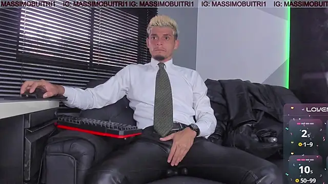 Snapshot of massimo_g chatting on January 2026 06:44:02 PM massimo g online show from January 2026 06:44:02 PM